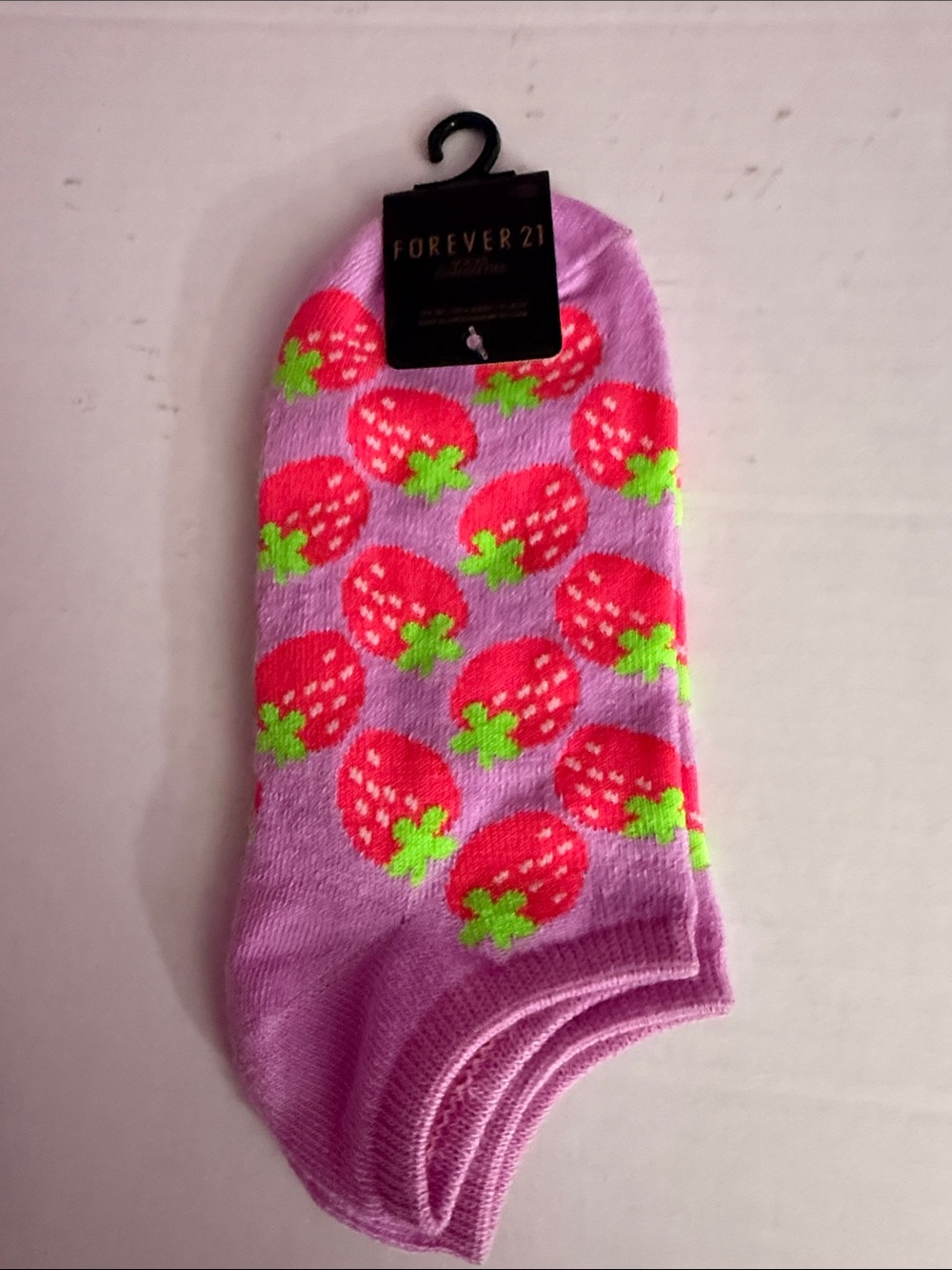 Forever 21 Kids Lavender Strawberry Ankle Socks